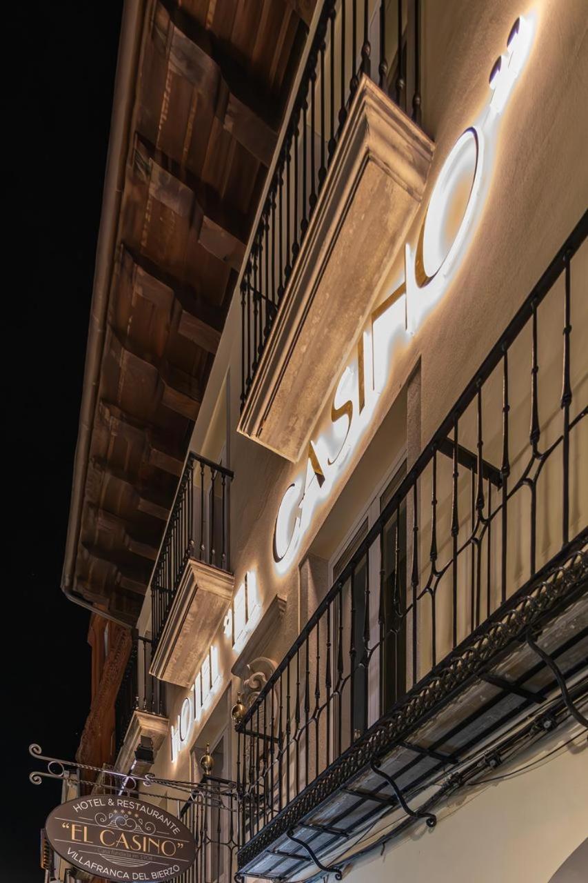 Hotel & Restaurante El Casino فيلافرانكا ديل بيرزو المظهر الخارجي الصورة